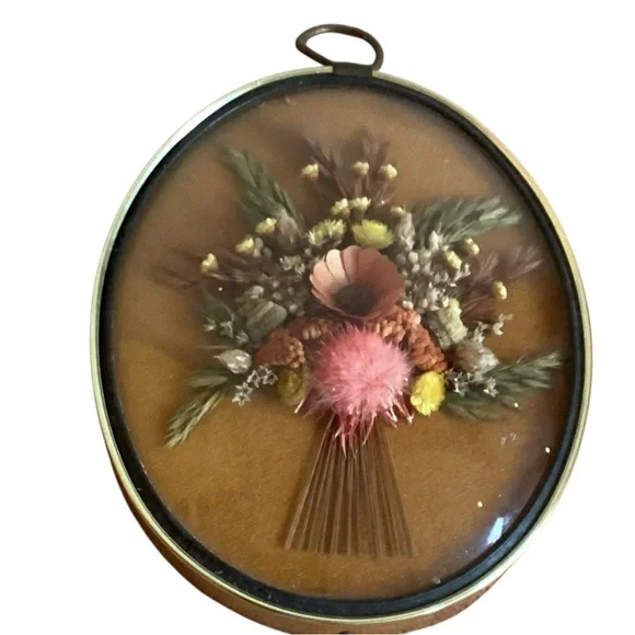 Vintage Oval Dried Flower Convex Wall Art Belgium - Picture 3 of 7